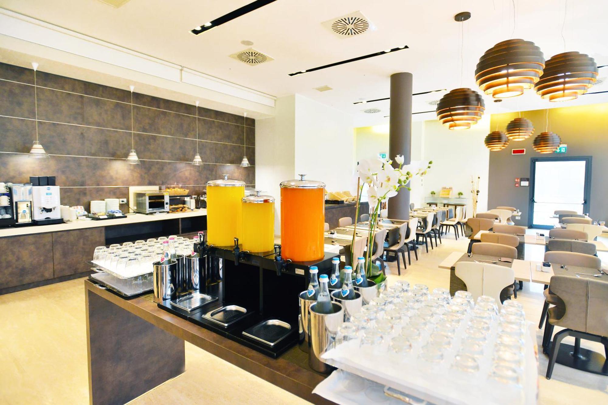 Hilton Garden Inn Milan North Luaran gambar